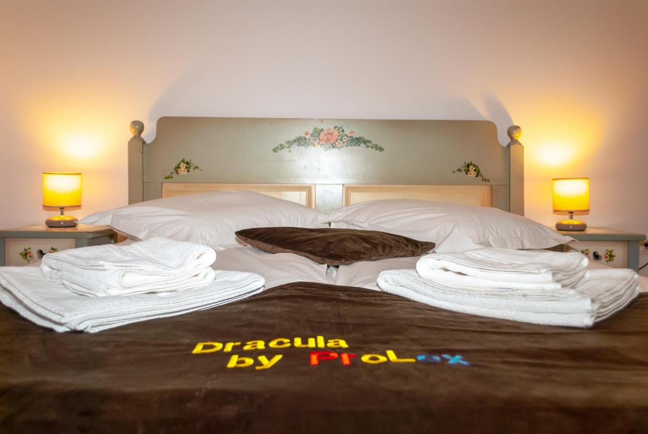 Prolex Turism Srl Bran (Brasov) Exterior foto